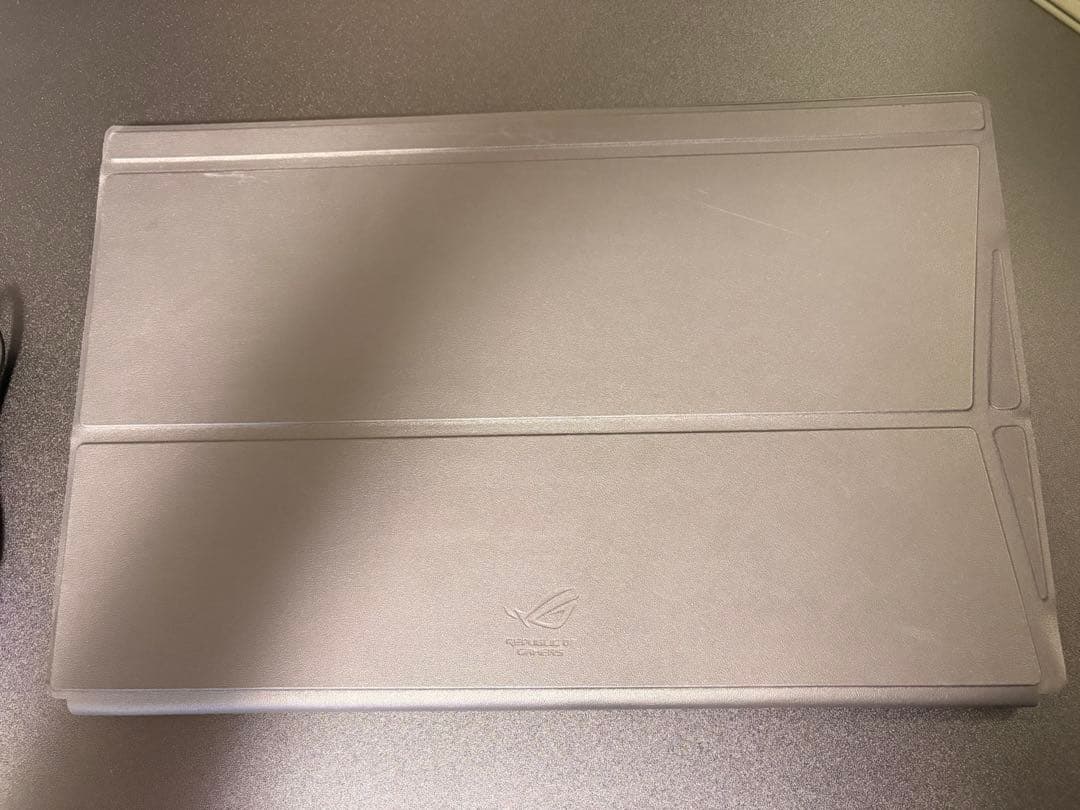 asus ROG XG17AHPE ポータブルゲーミングモニター