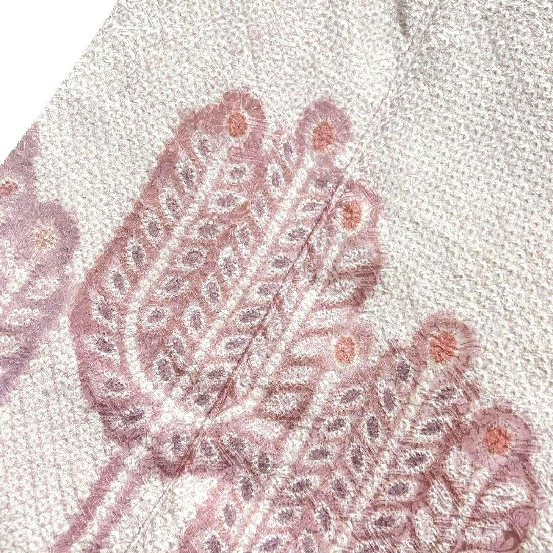 振袖　総絞り　花模様　紗綾形花地紋　薄ピンク　成人式 晴れの　着物 045a p