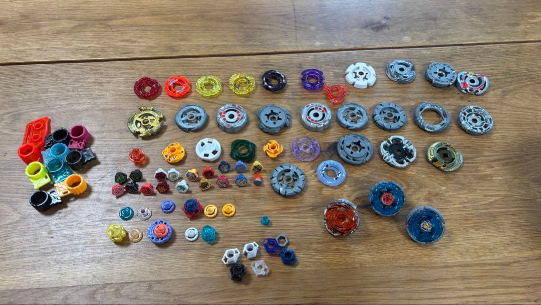 お値下げ可能！ベイブレードパーツセット 多色 まとめ