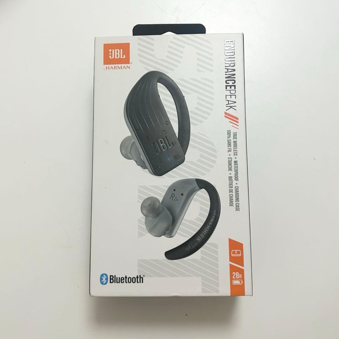 JBL ジェイビーエルワイヤレスイヤホン　耳かけタイプ　防水