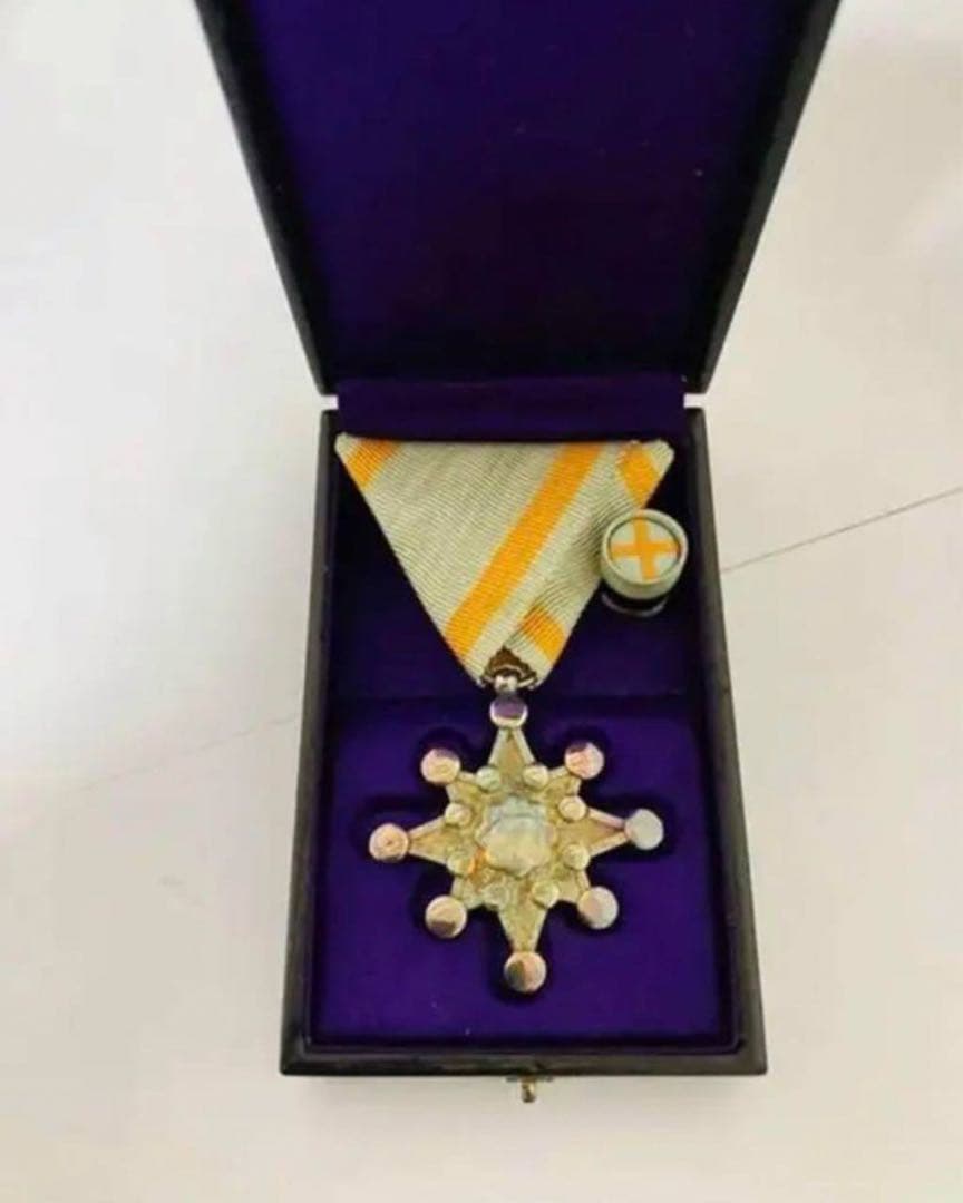 中古品 断捨離中 送料込 勲章 セット コレクション用