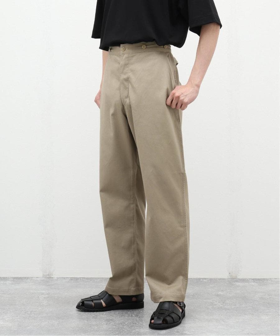 23ss 美品 コモリ X01-03029 シンチバック チノ オーバー パンツ