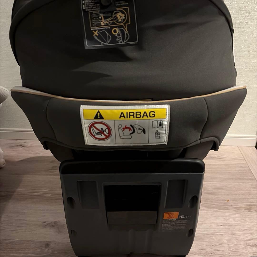 Combi チャイルドシート 回転式　クルムーヴスマート　ISOFIX対応