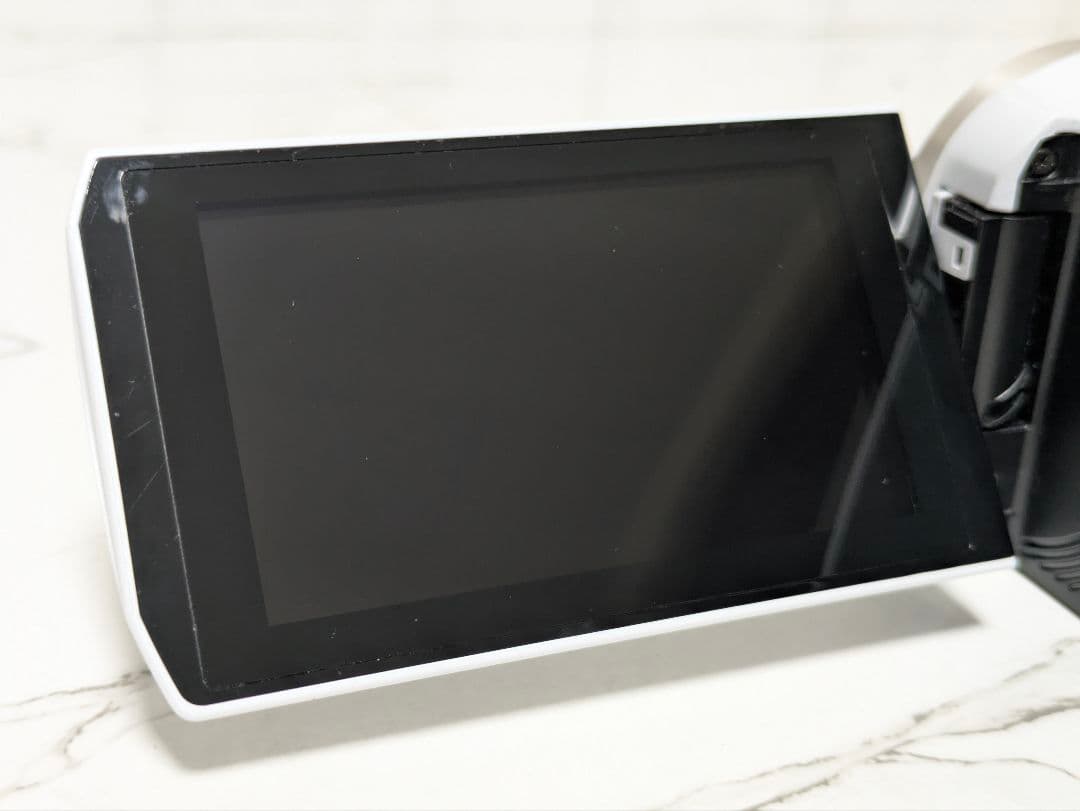 Panasonic　HC-V550M　Wi-Fi機能　ホワイト
