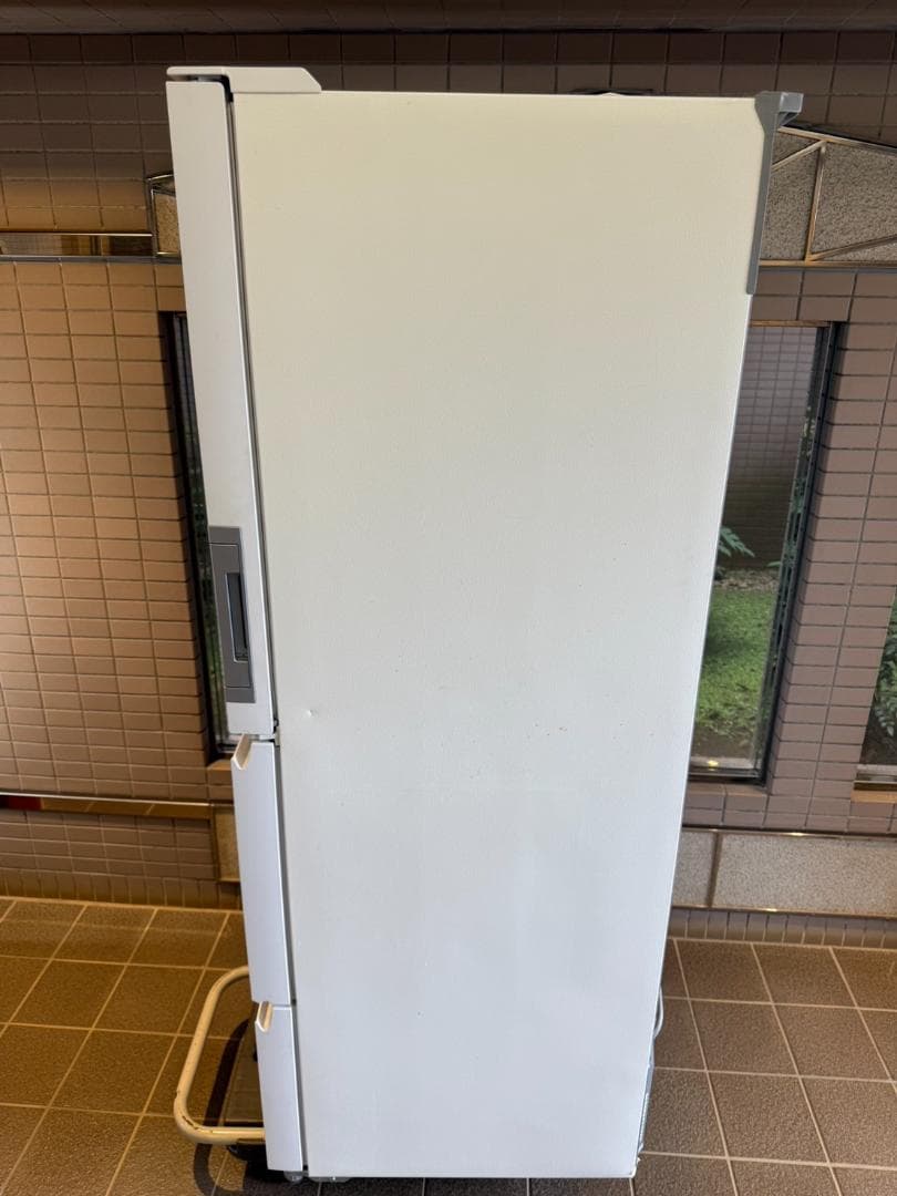 【送料込】 SHARP 冷蔵庫３ドア 2020年製 350L SJ-GW35F