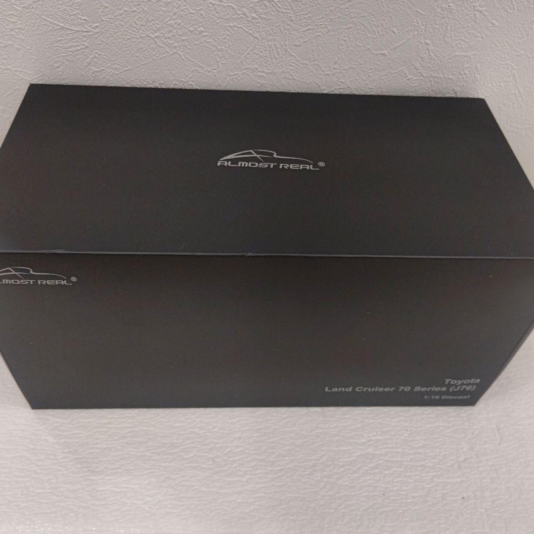 KYOSHO 1/18 トヨタ ランドクルーザー 76 2017 (ベージュ)