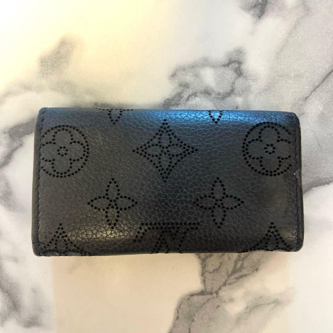 ルイ・ヴィトン LOUIS VUITTONキーケース　黒　ミュルティクレ　マヒナ