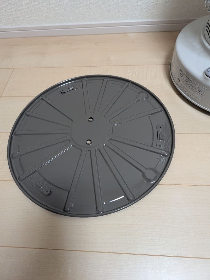 石油ストーブ(トヨトミKS-67Hホワイト)