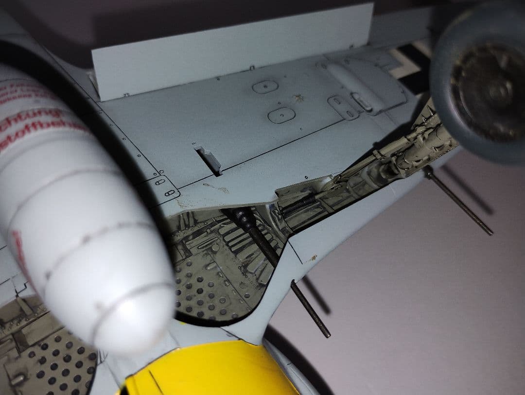 プラモデル完成機　1/32　フォッケウルフFw190A-8
