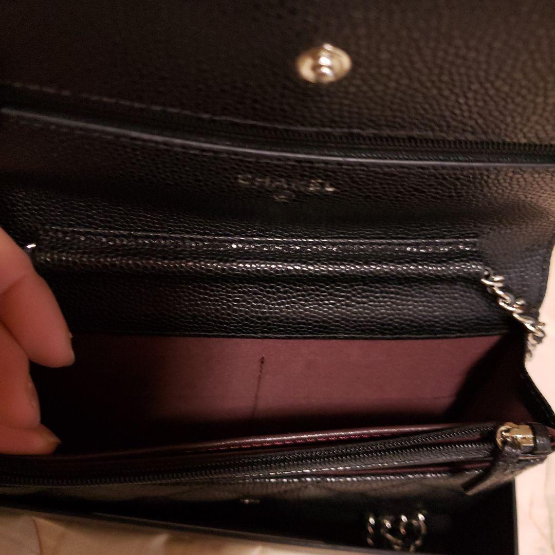 ノベルティ　CHANEL ブラックレザーショルダーバッグ