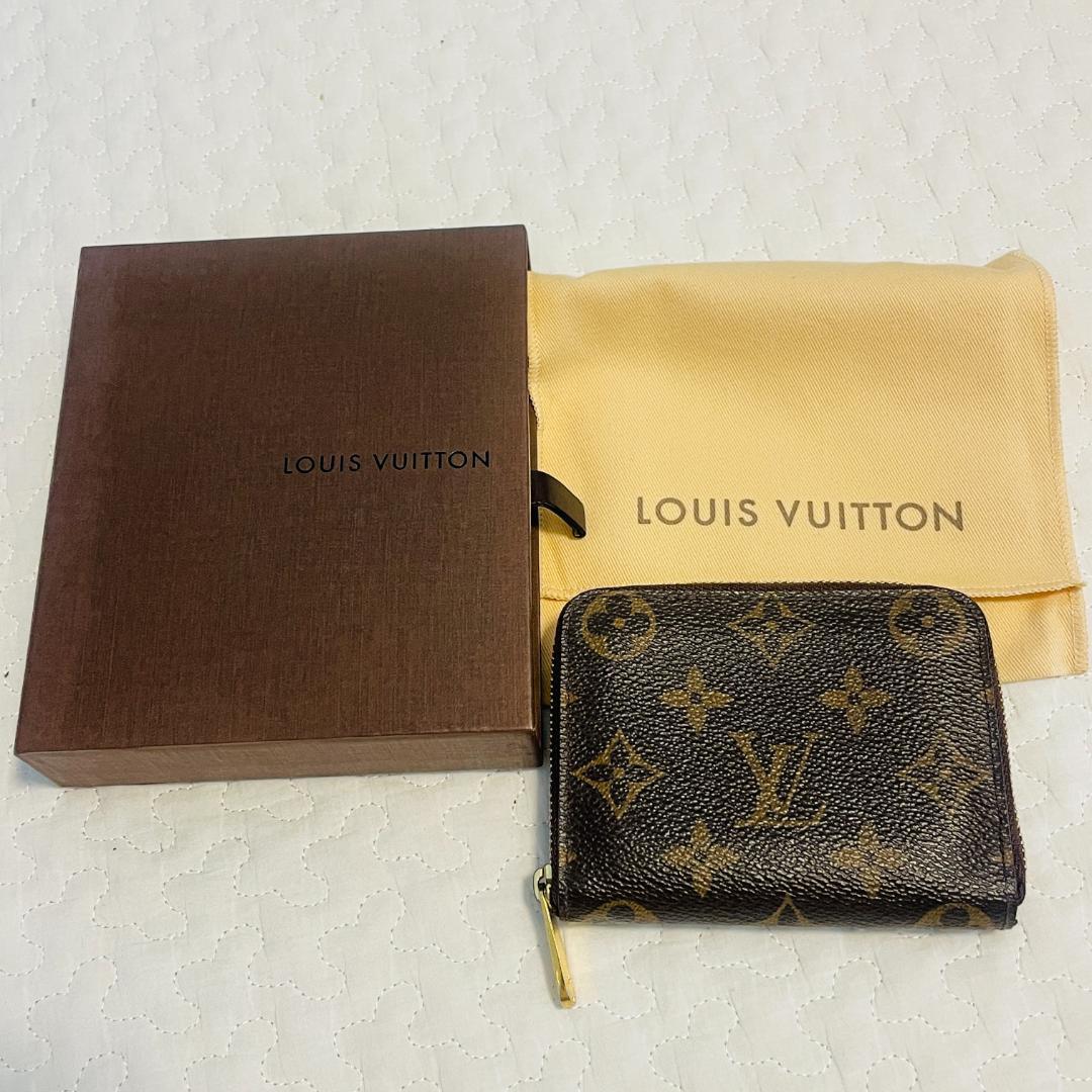 【美品】LOUIS VUITTON ジッピー パース