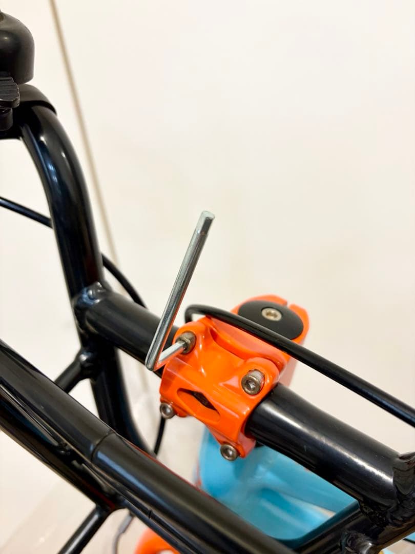 送料込み　純正カゴ付き　ヨツバサイクル　Zero　18インチ ラムネブルー