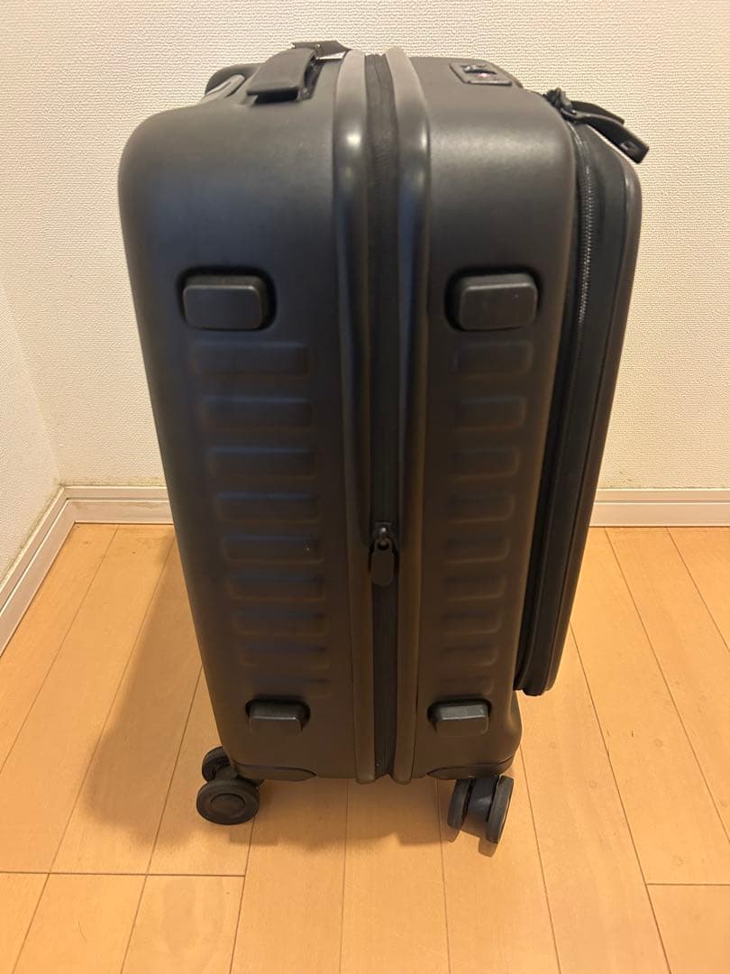 美品 LOJEL ロジェール CUBO S 黒 ブラック