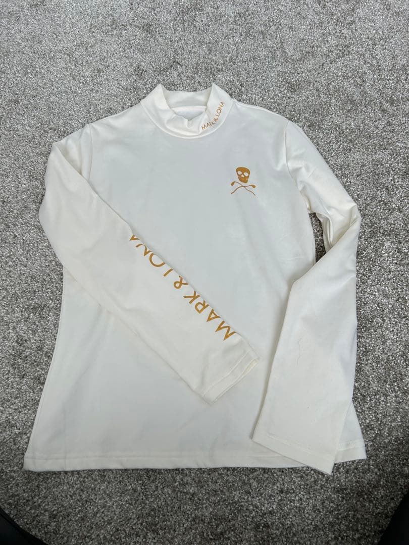 マークアンドロナ　長袖タートルインナー