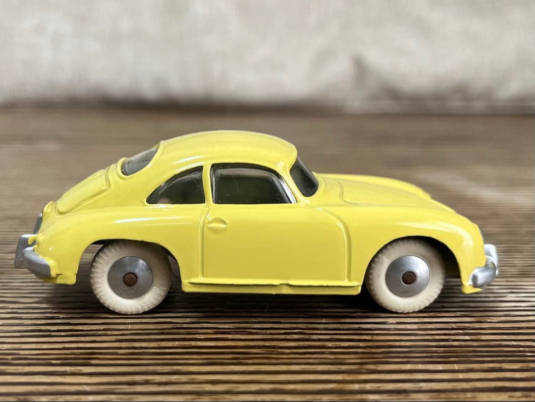 キラル　ポルシェ 356A ミニカー