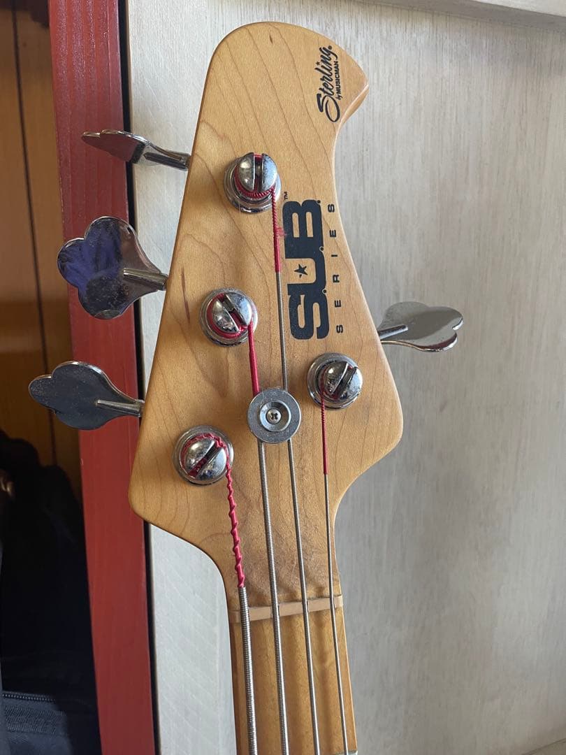 Sterling MUSICMAN SUBシリーズ RAY 4 エレキベース