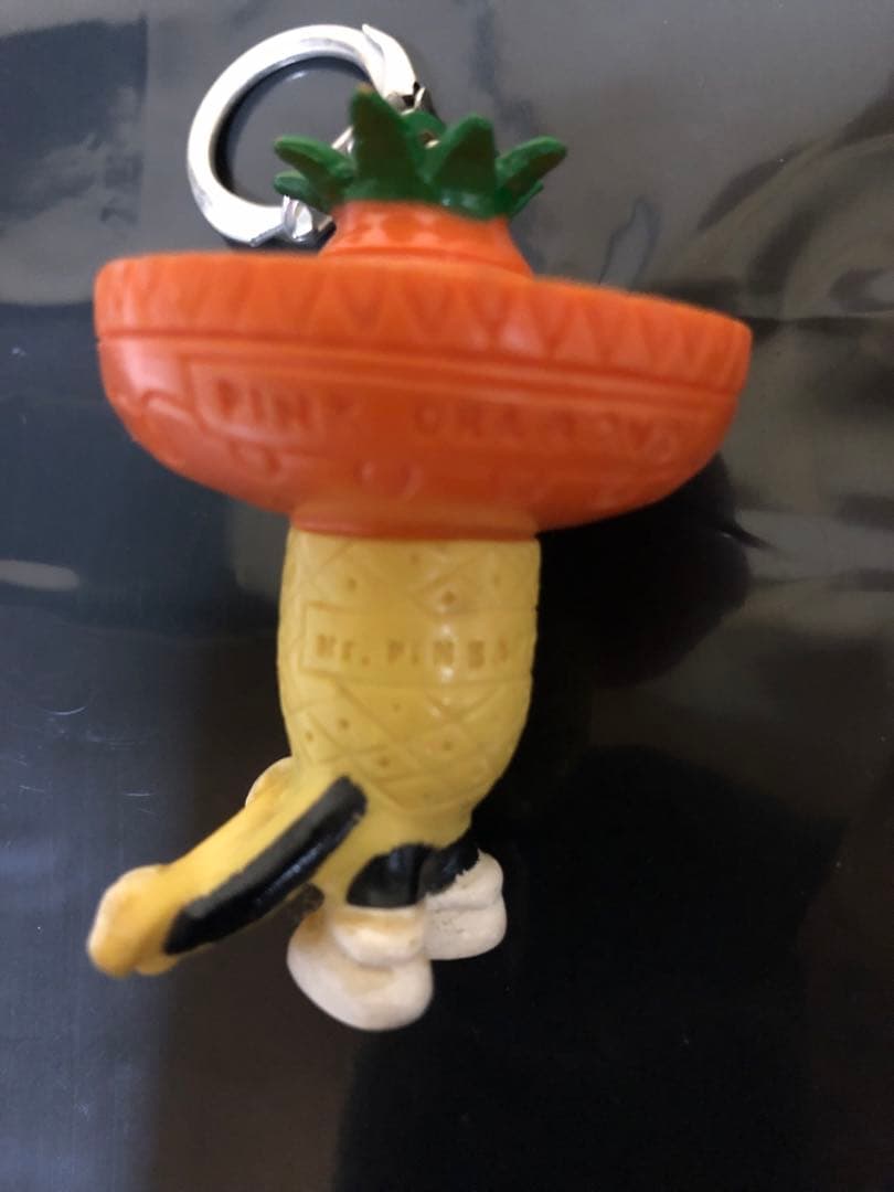 Mr.PINEAPPLE キーホルダー ピンクドラゴン クリームソーダ 当時物