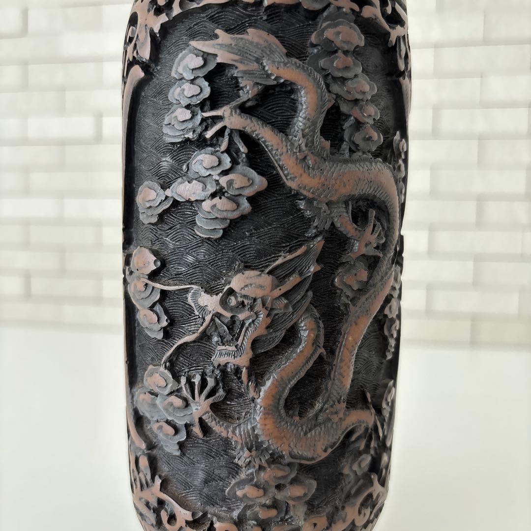 龍　花瓶　黒色花瓶　ドラゴン彫刻　一輪挿し　アンティーク　縁起物骨董品