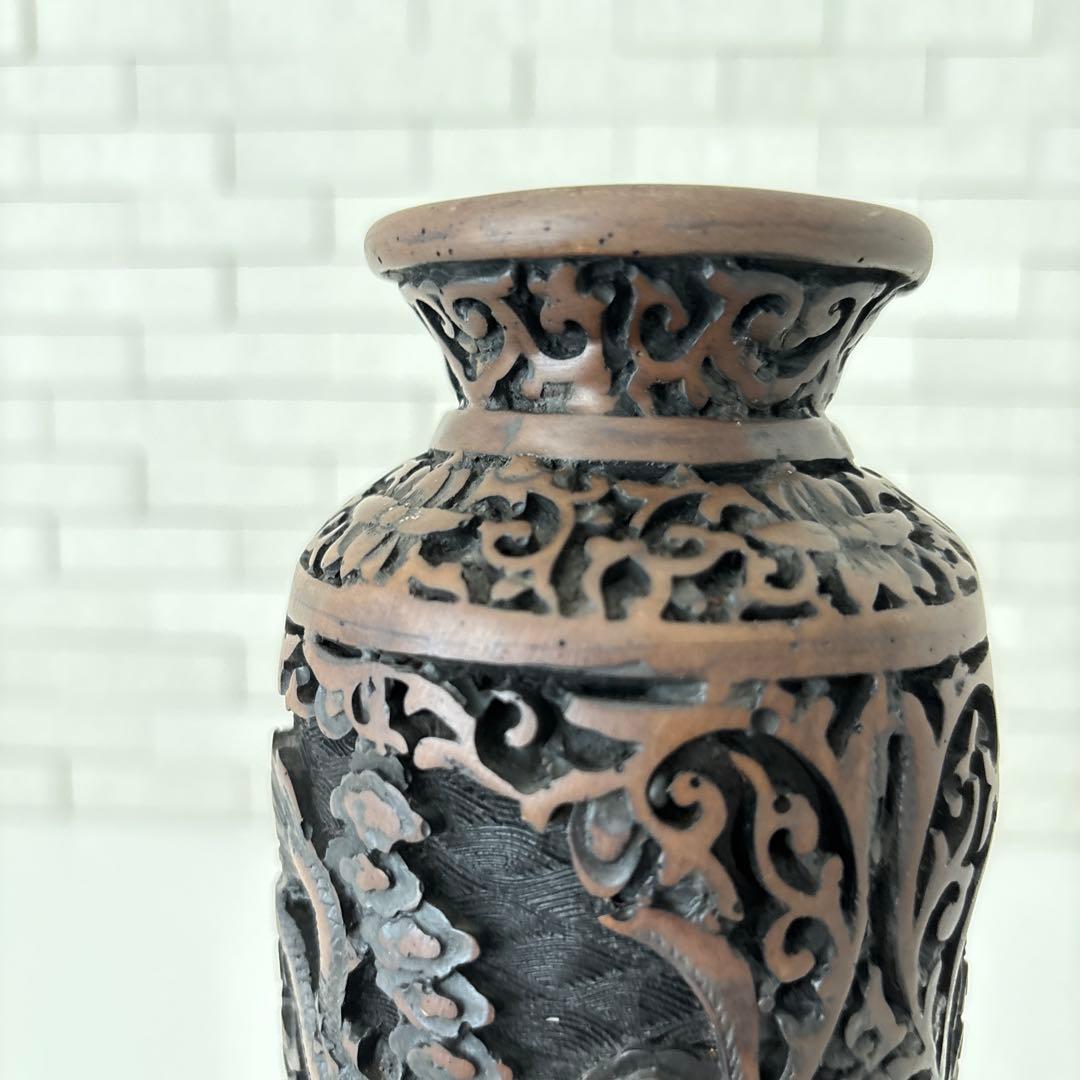 龍　花瓶　黒色花瓶　ドラゴン彫刻　一輪挿し　アンティーク　縁起物骨董品