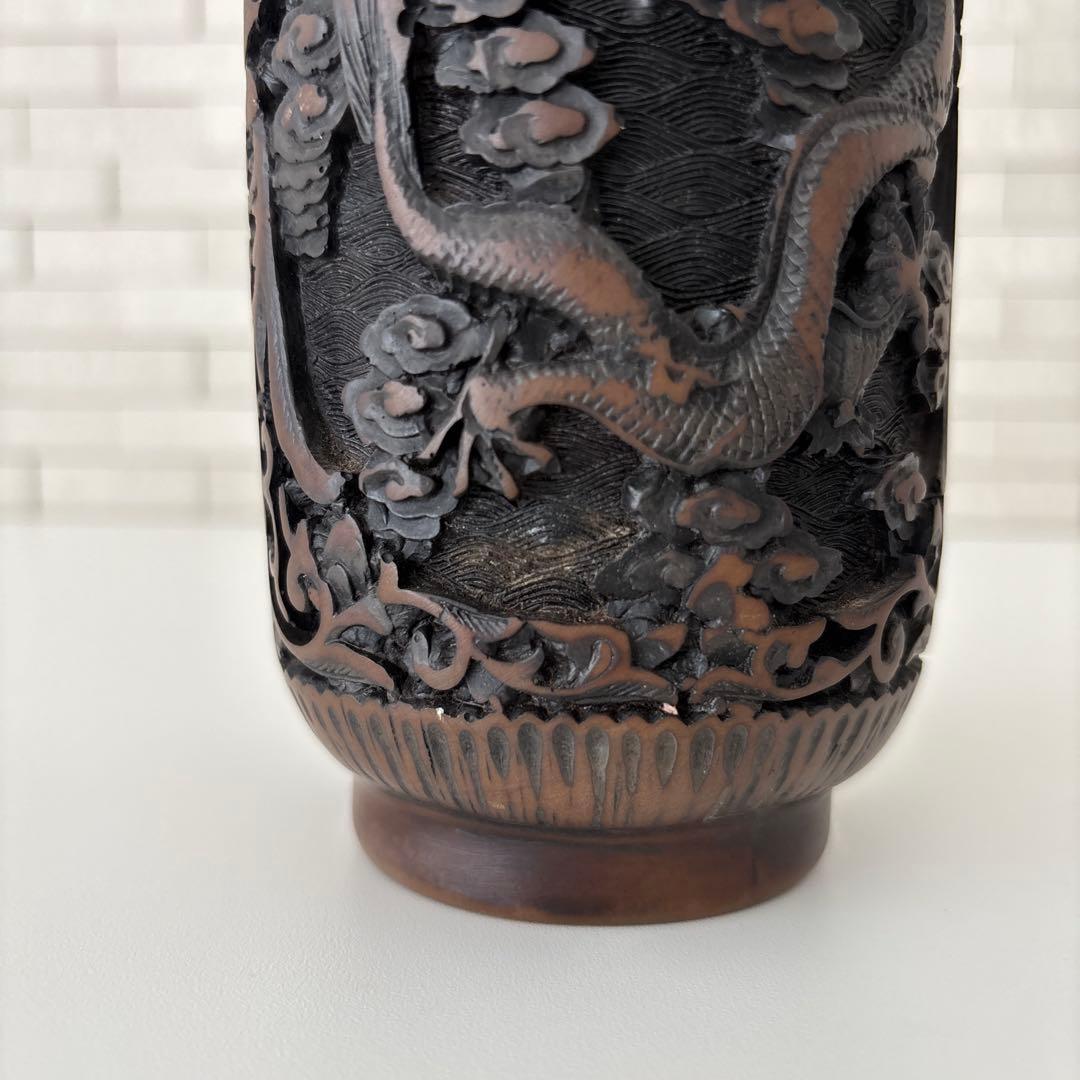 龍　花瓶　黒色花瓶　ドラゴン彫刻　一輪挿し　アンティーク　縁起物骨董品