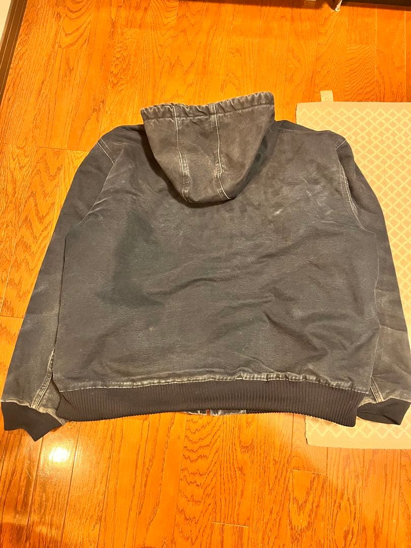 Carhartt アクティブジャケット　ネイビー