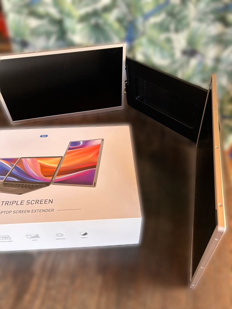 LGGST S6 トリプルモニター ポータブルモニター 15.6インチ　新古品