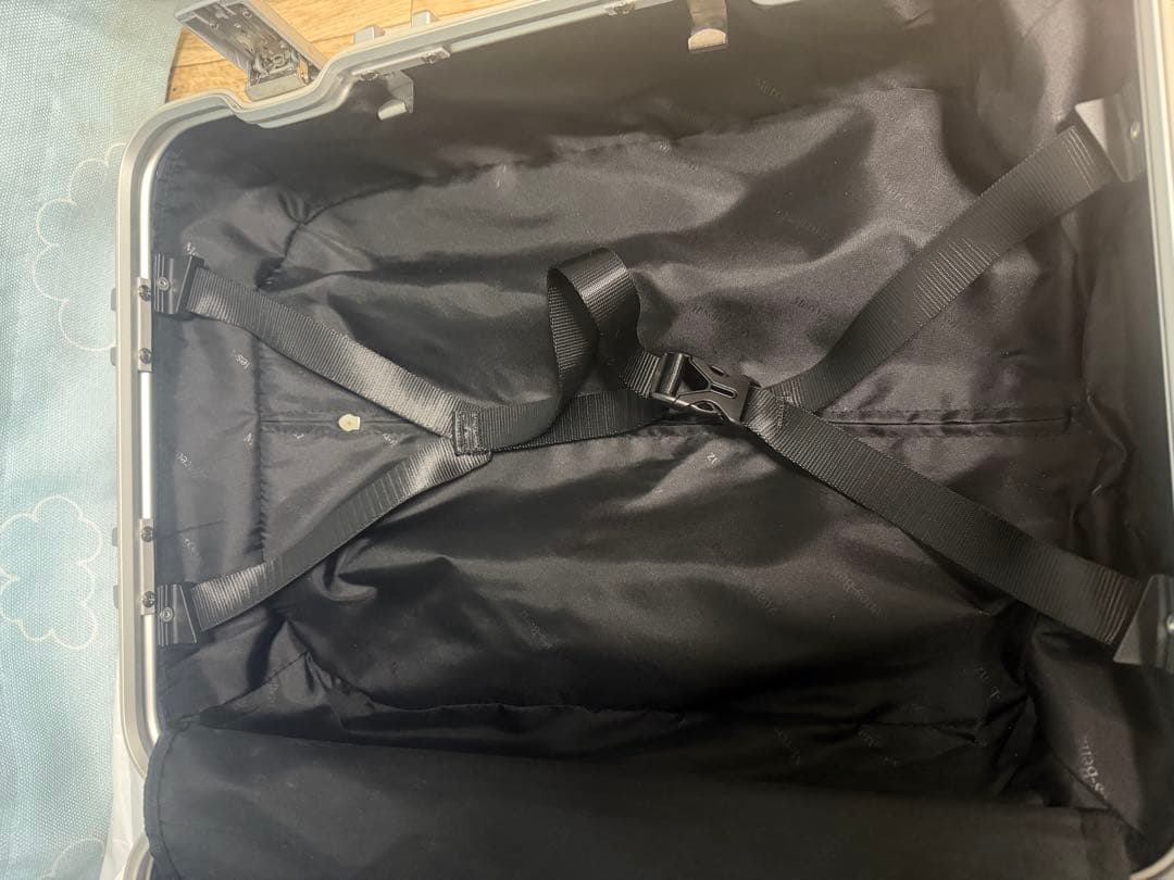 美品‼️ メルセデス・ベンツ 32L 機内持ち込み 4輪 TSAロック/非売品