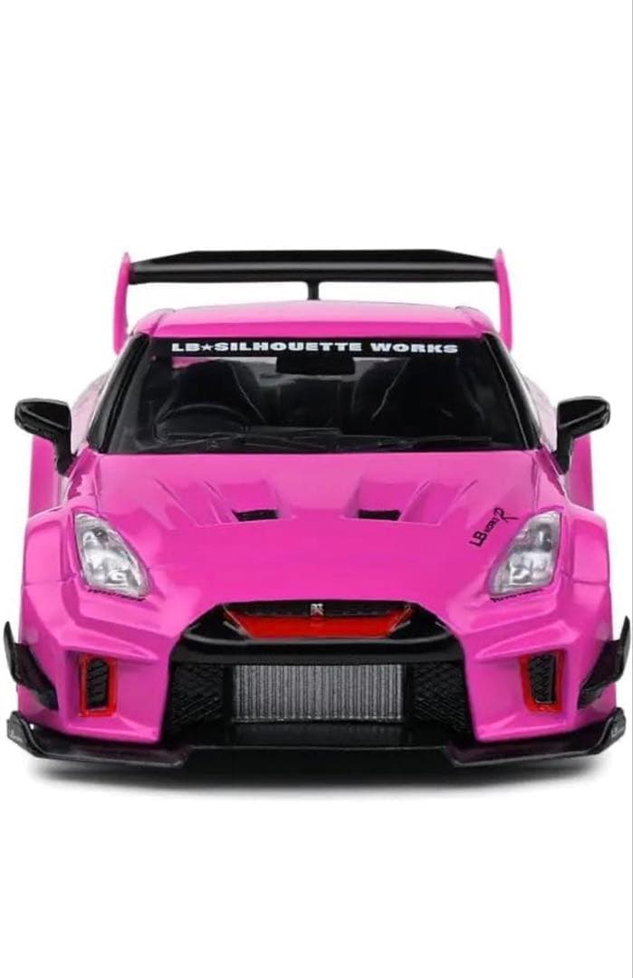 Liberty Walk GT-R ミニカー 1/43ピンク
