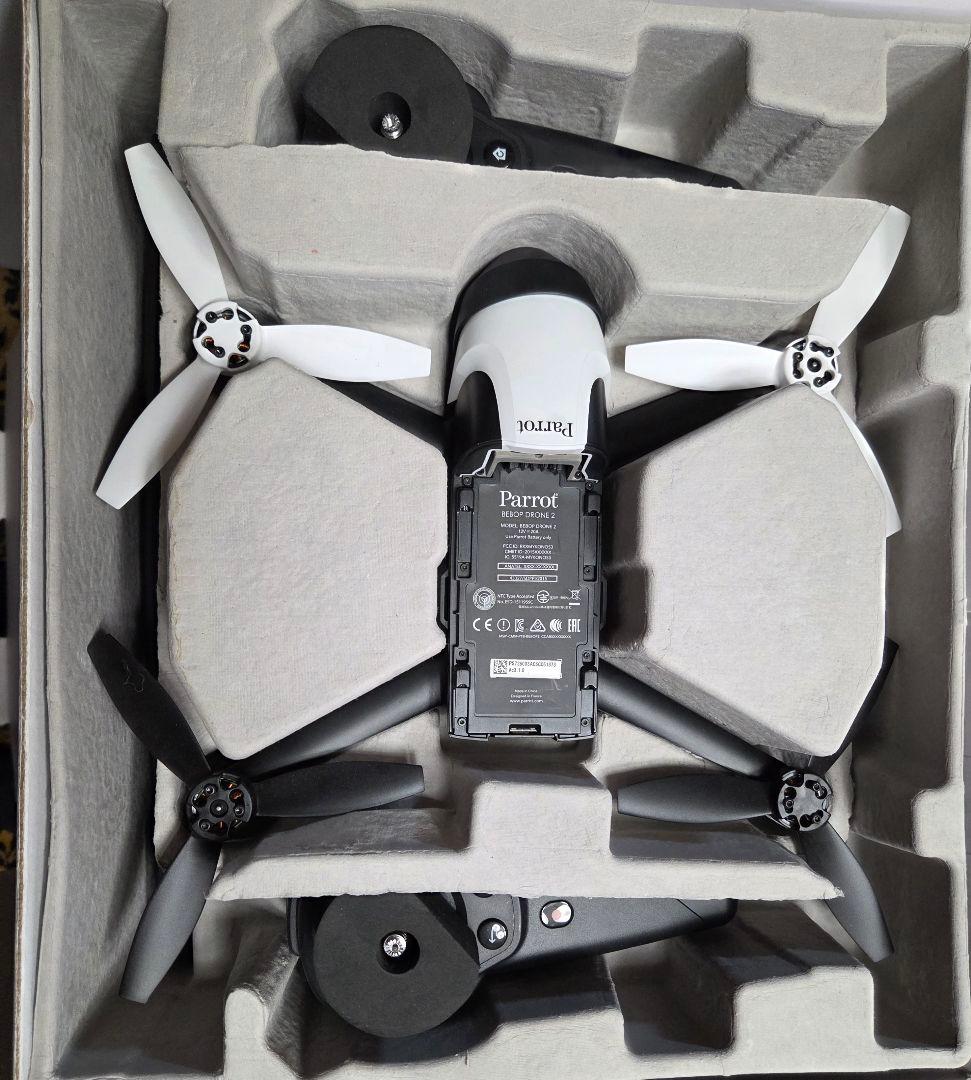 Parrot bebop2 ドローン 美品 動作確認済み