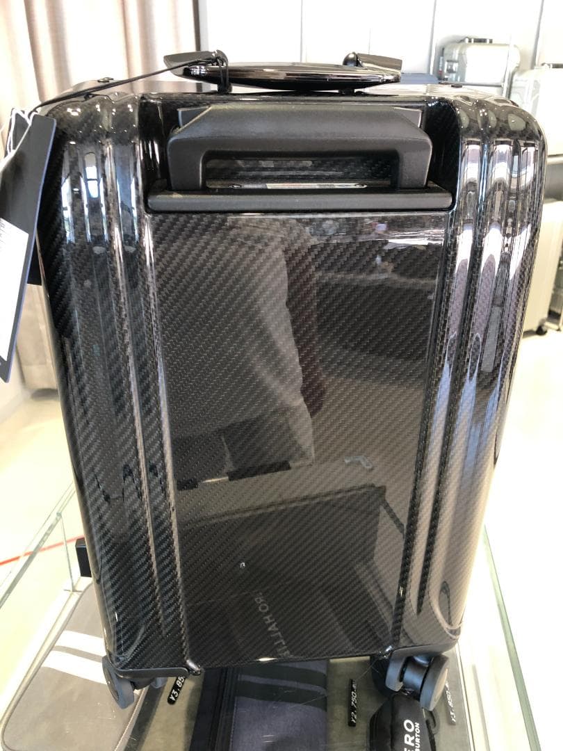 定価495,000円ゼロハリバートン　カーボンファイバー　キャリーケースUSA