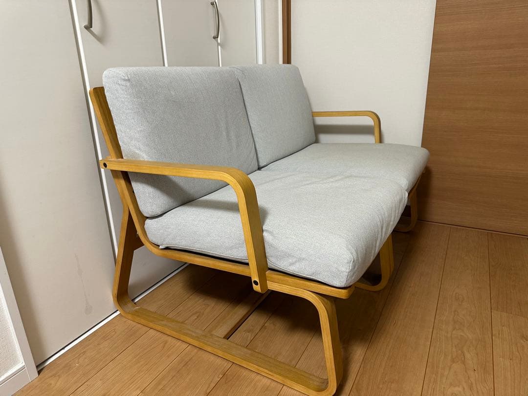 リビングでもダイニングでもつかえるソファチェア・オーク材 x 2