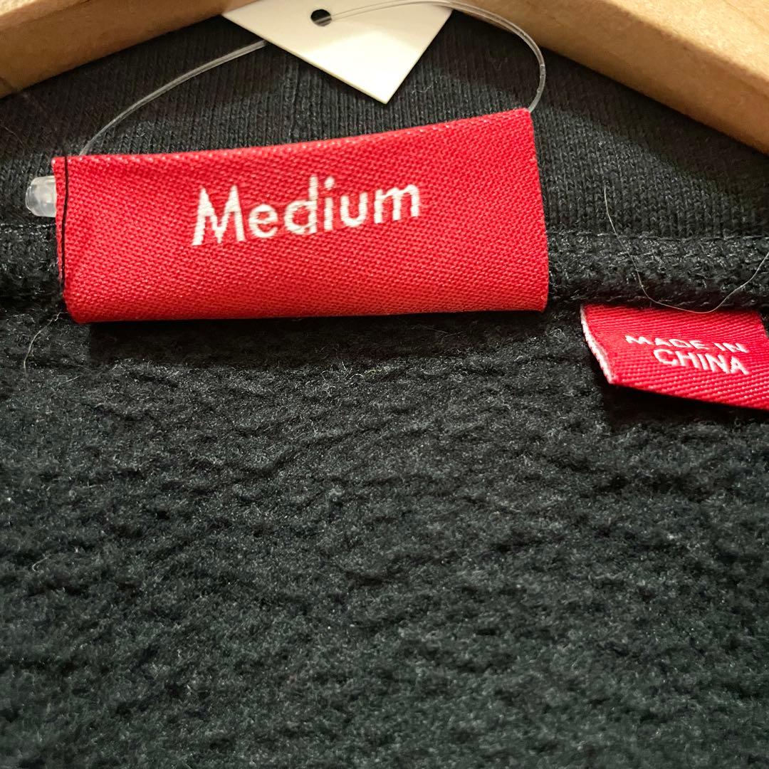 NewJeansハニ着用　Supreme Patchwork hooded M