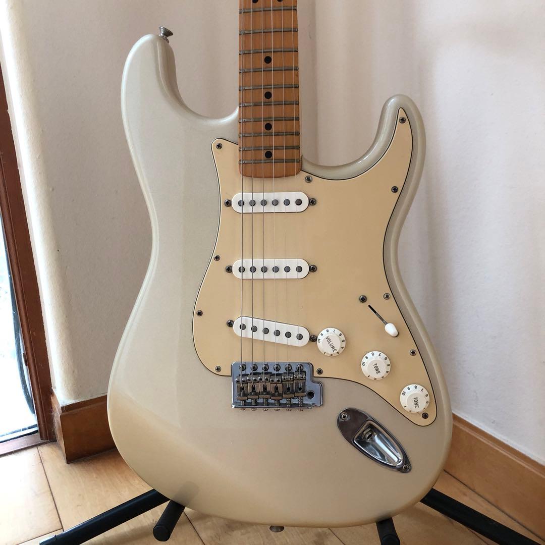 ギター Fender Stratocaster 60th anniversary