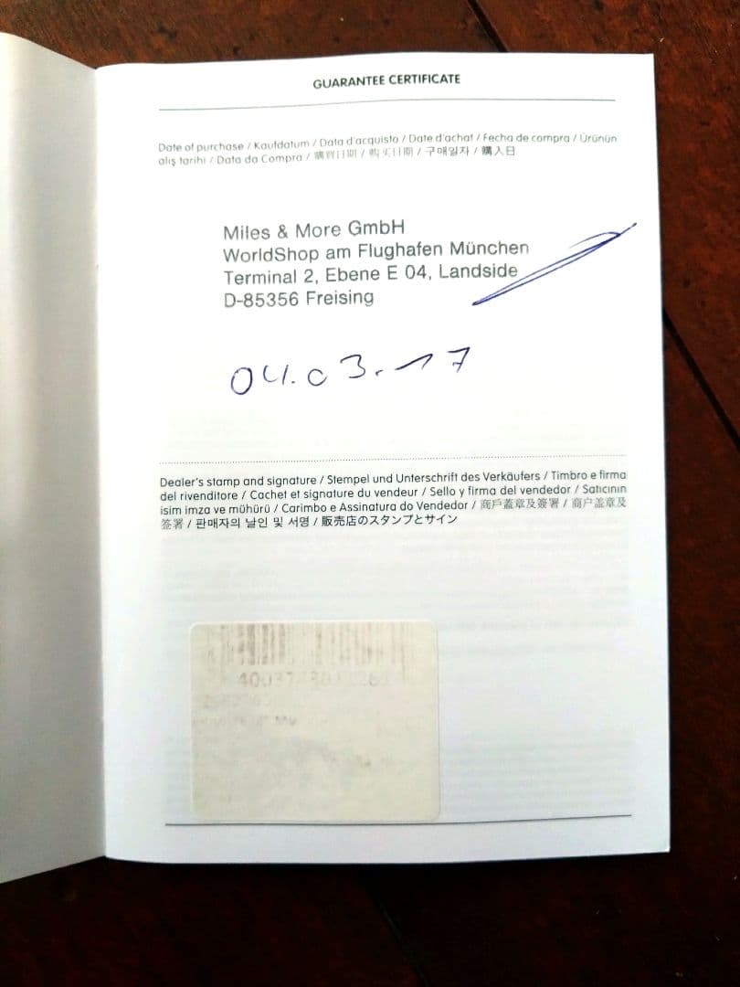 希少【RIMOWA×Lufthansa】 　 Titanium Gold