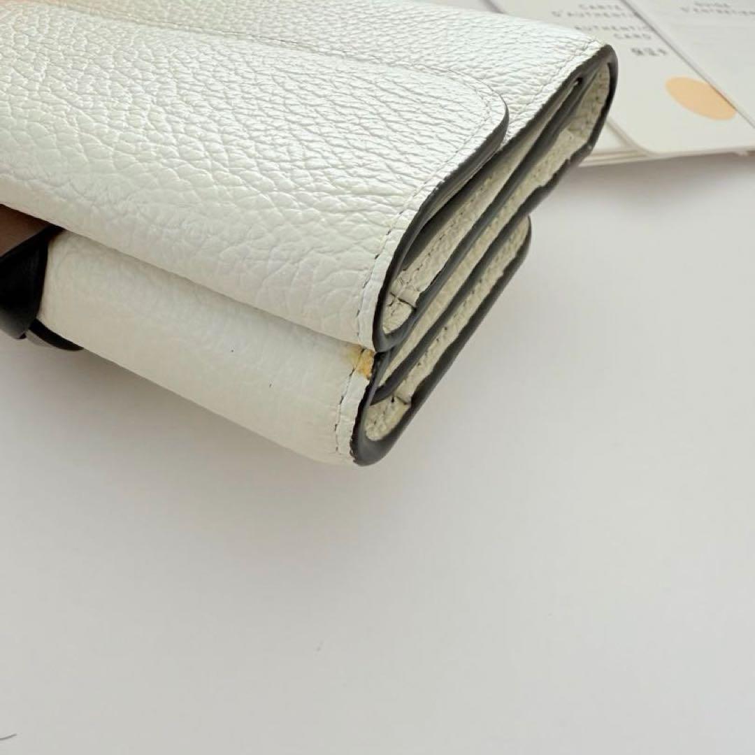 Chloé クロエ　ホワイトレザー三つ折り財布　スモールトリフォールドウォレット