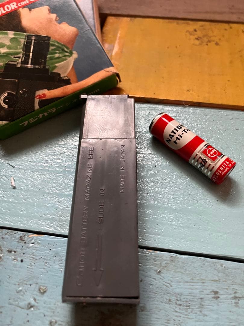 レトロフィルムカメラ　Canon Moter Zoom 8 EEE