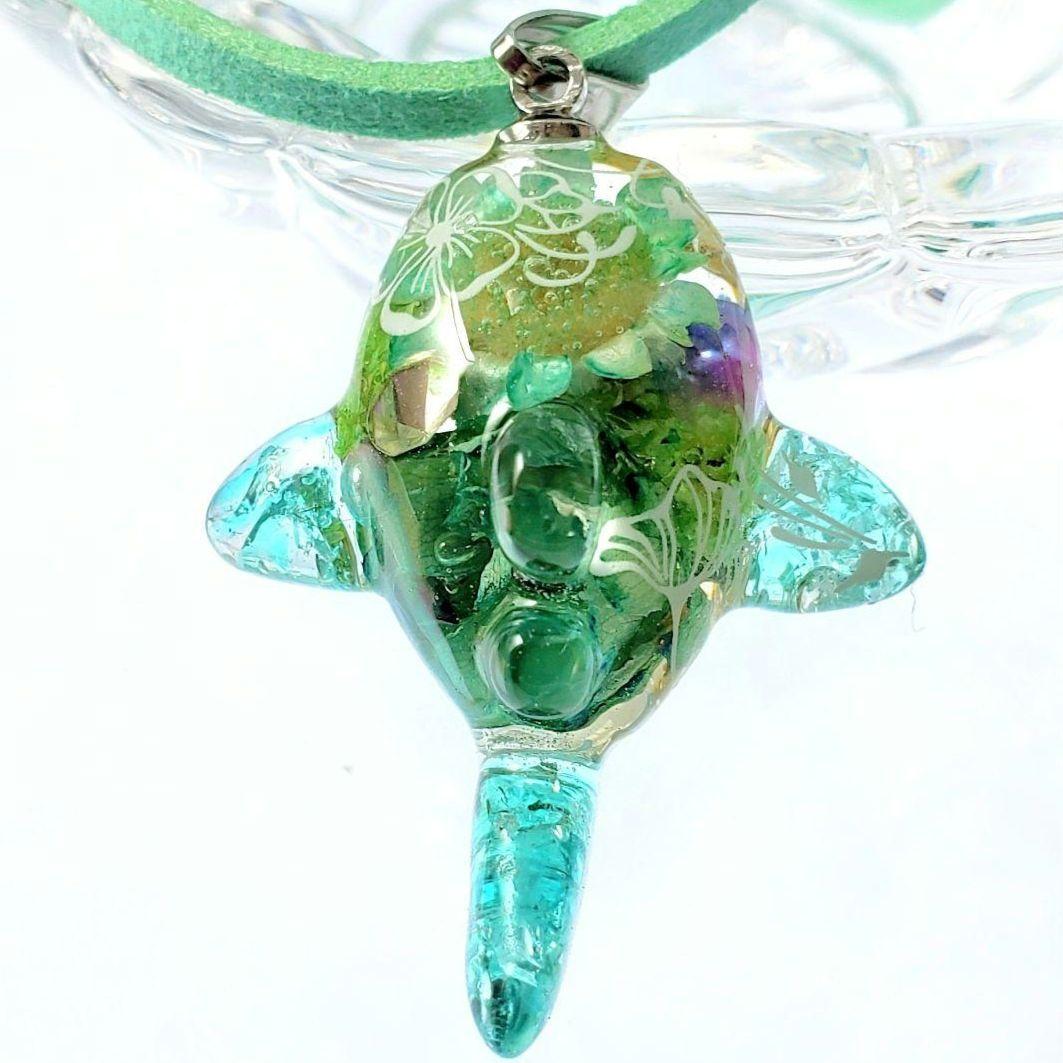 はくとん　　佐竹ガラスの星空ネックレス　レジンネックレス　ハンドメイド