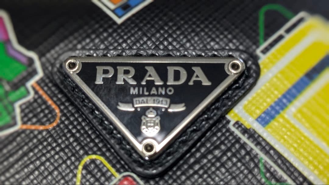伊*崎様 【限定新品・週末値下げ】PRADA プラダ　サフィアーノ マルチカラー