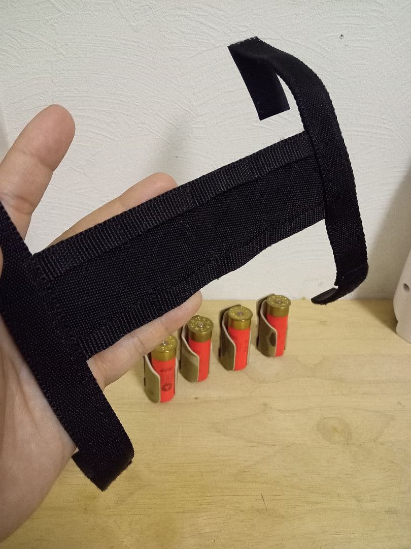 ストック用MOLLEシステム&シェルホルダー(１発用✕４)