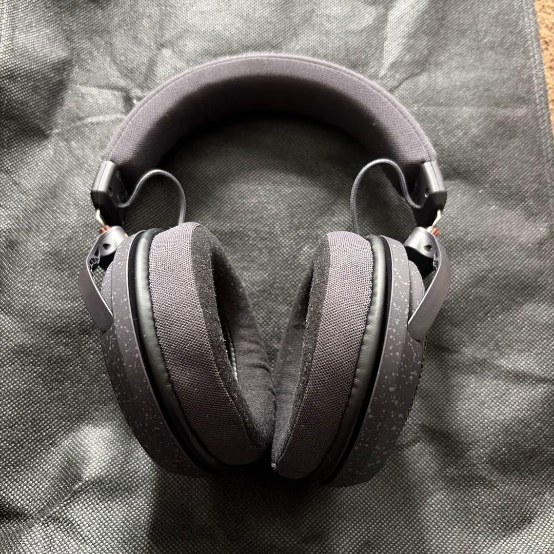 audio-technica ワイヤレスヘッドホン ブラック