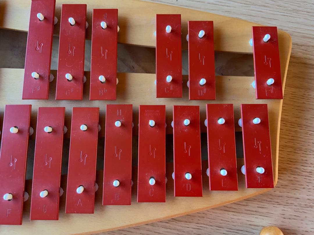 ２万 知育玩具 ドイツ ゾノア社 グロッケンシュピール メタルフォン NG-30