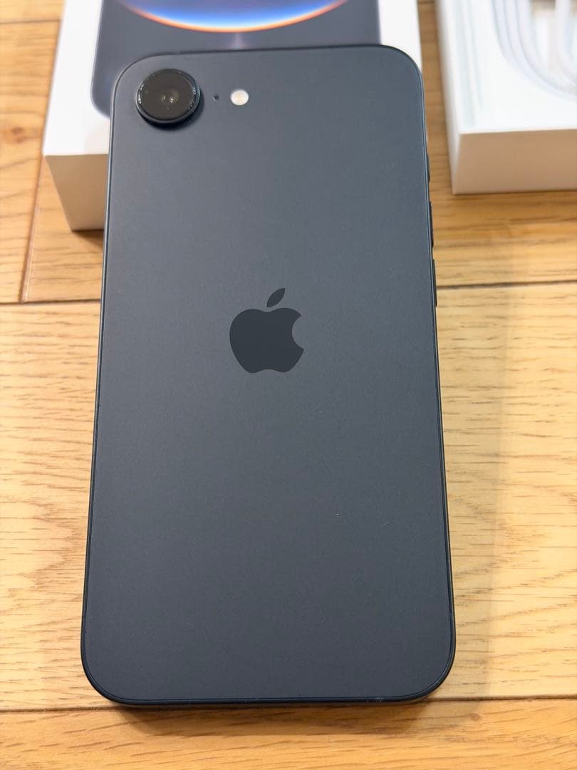 Apple iPhone16e 256GB ブラック 支払完済 SIMロックなし