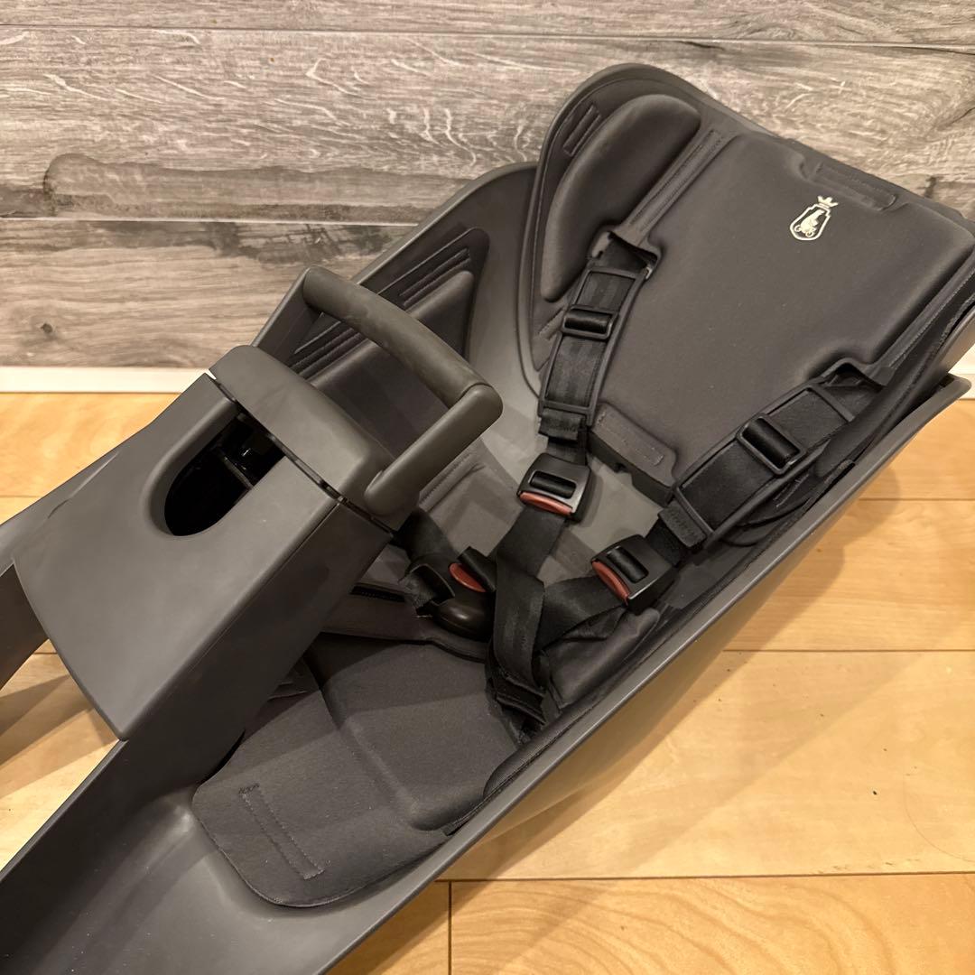 bikke ビッケ フロントチャイルドシート　未使用品ダークグレークッション付