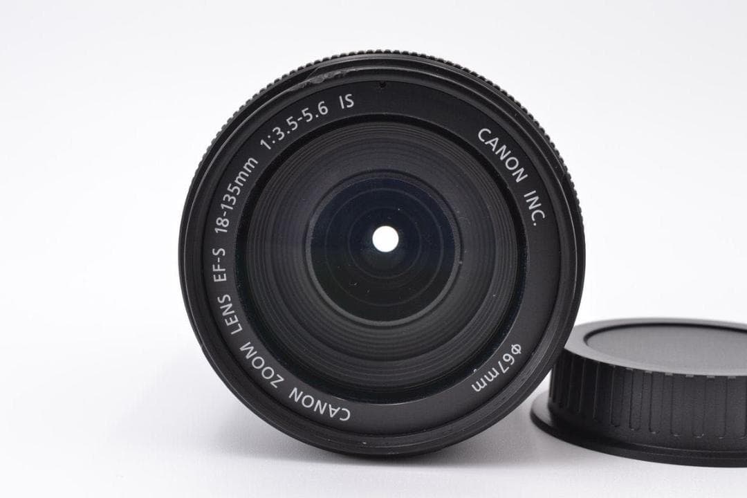 キャノン　Canon EF-S 18-135mm F3.5-5.6 IS