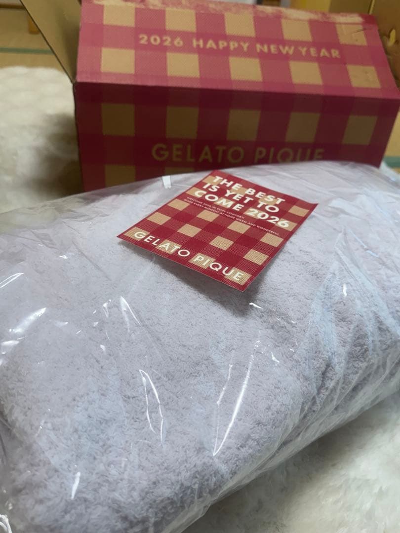 gelato pique HAPPY BOX 2026 福袋　もこもこ　ピンク