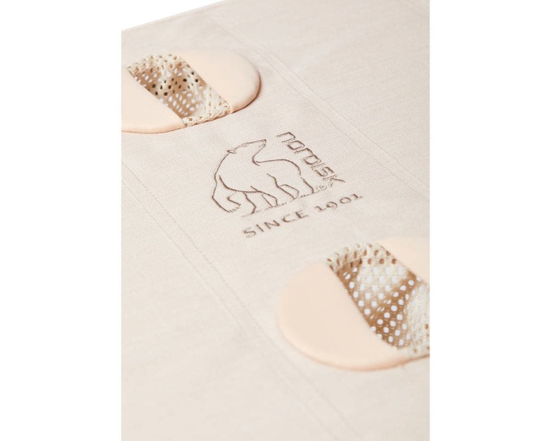 ノルディスク　テーブル　ホワイト　RISSKOV TABLE 【新品未開封】