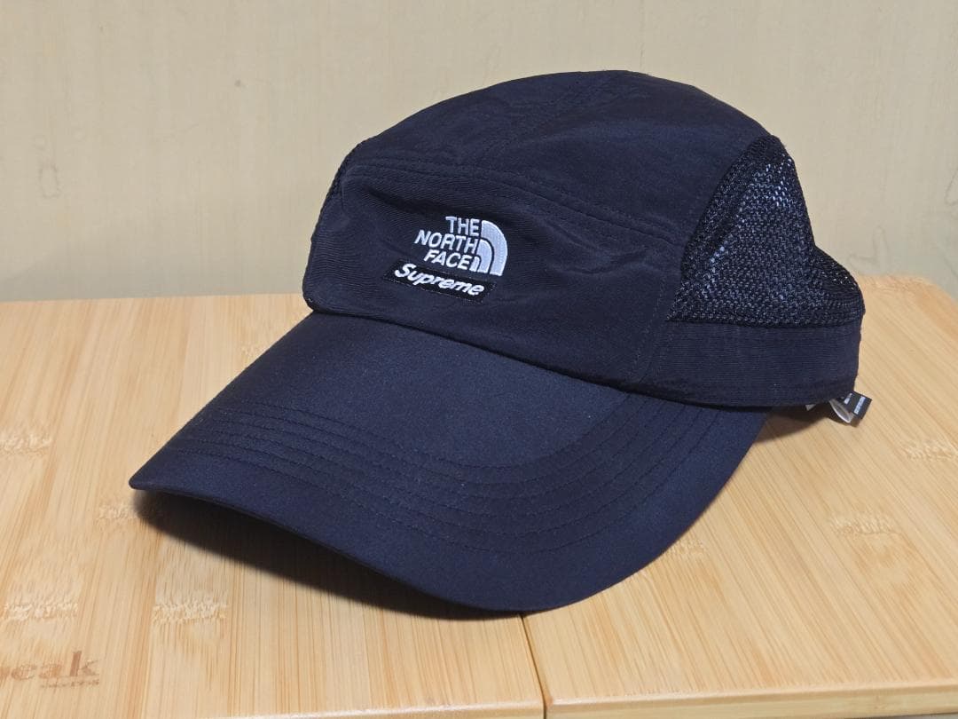 THE NORTH FACE × SUPREME Sun Cap 黒
