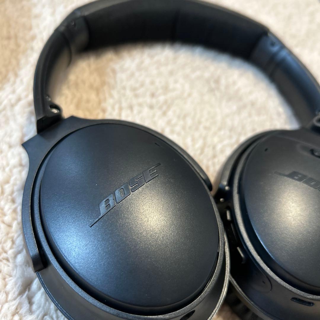 y*9様 Bose ワイヤレスヘッドホン ケース付き