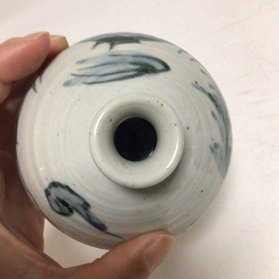 古伊万里　染付油壺（あぶらつぼ）　龍　青魚模様の陶器小瓶