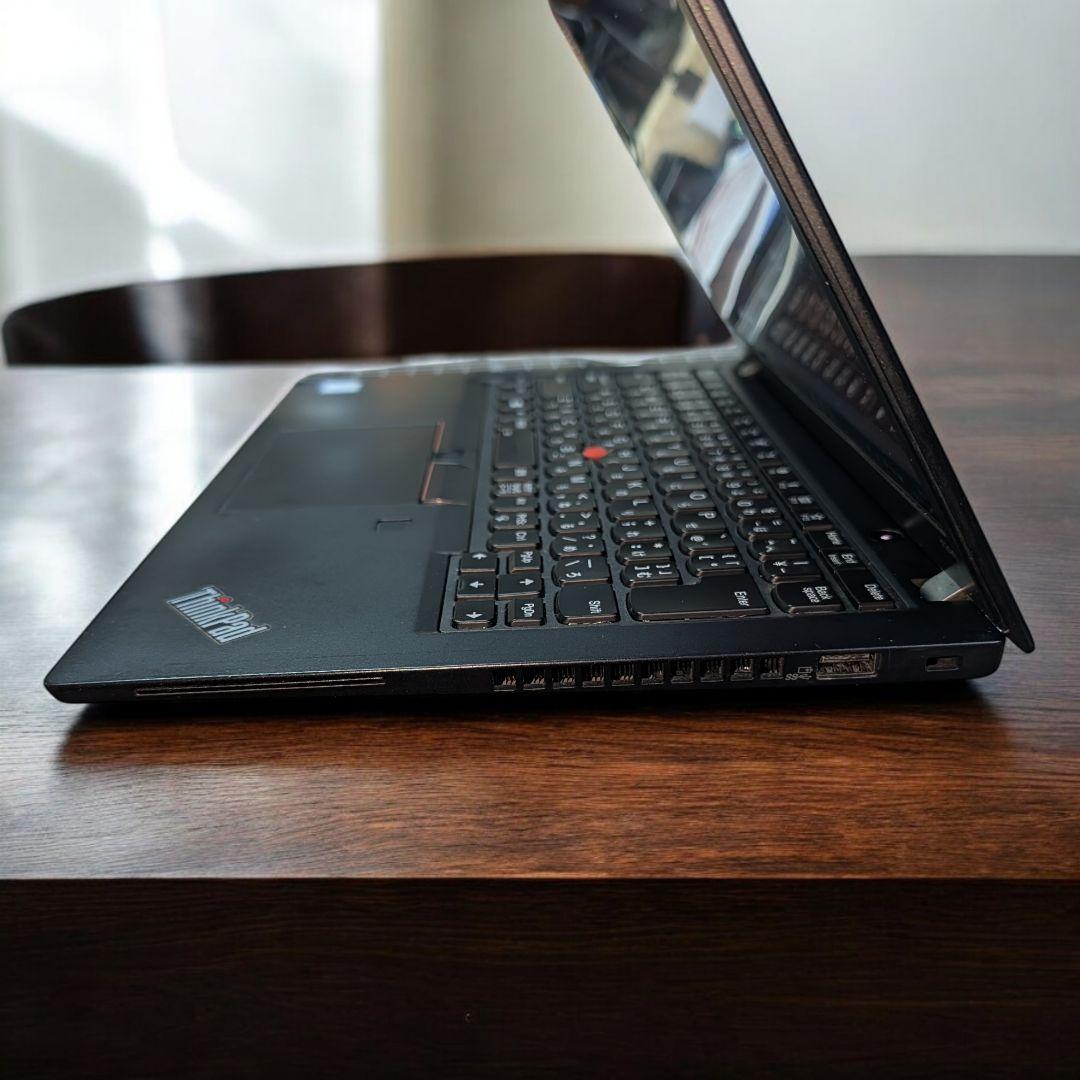 Windowsノート本体 Lenovo Thinkpad X390 Core i7 8665U